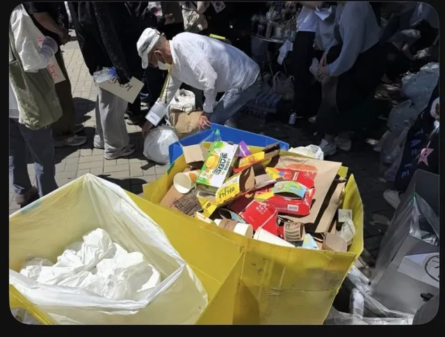 오늘 무뇌 긁우 2찍 잠실 배급 페스티발 점심 메뉴 뭐나와?🥲