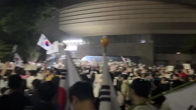 너무 많은 사람들이 함께해주셨던 6월 13일 저녁 올공🇰🇷
우리 모두 끝까지 힘내봅시다🇰🇷💪🏻