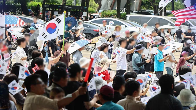 '송파 개표소' 10일째 집회…합수본, 선관위 실무진 이번 주 소환

'송파 개표소' 10일째 집회…합수본, 선관위 실무진 이번 주 소환[앵커]