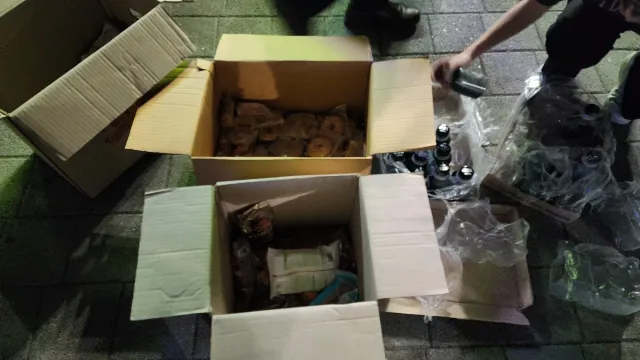 이제 더이상 기독교를 개독교라고 부르지않겠다.
이곳에 함께 하며 매일 모여 나라 위해 기도하는 분들을 보니 존경스럽다.
아까는 스레드에서 
교회