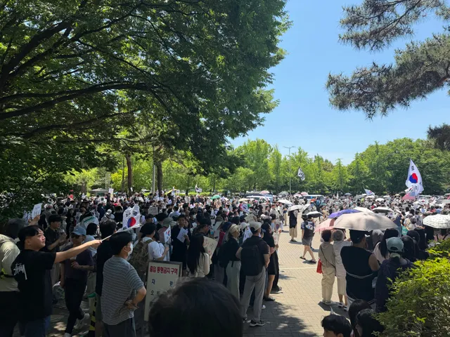 사람들 차기 시작했네 
다들 고생 많으십니다

전 퇴각하고 저녁에 다시올게요