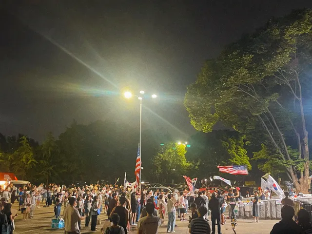 올공 애국시민분들, 자원봉사자분들
실시간으로 유튜브 스트리밍 해주시는 분들

멀리서 필요 물품을 보내주시는 애국시민분들
각 자 할 수 있는 일을