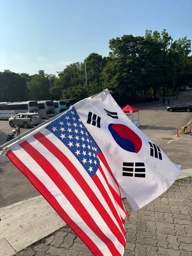 현시각 40분째 계속~~ 
올공 돌고있어여~