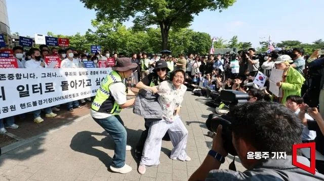 '잠실 투표소·개표소' 112신고 306건…"집회·소란 민원"

제9회 전국동시지방선거
