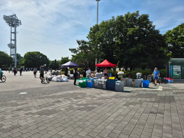올공 갈 때마다 놀라는 점
길거리에 쓰레기가 하나도 없다는 거
봉사자분들 너무 감사해요🙏