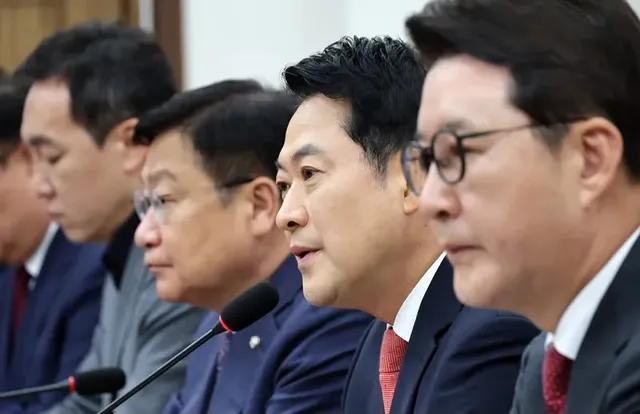 속보 : 장동혁 대표님. “특검, 재선거 논의하자” 김민석, 정청래에 제의. 받아도 문제. 안받아도 문제.