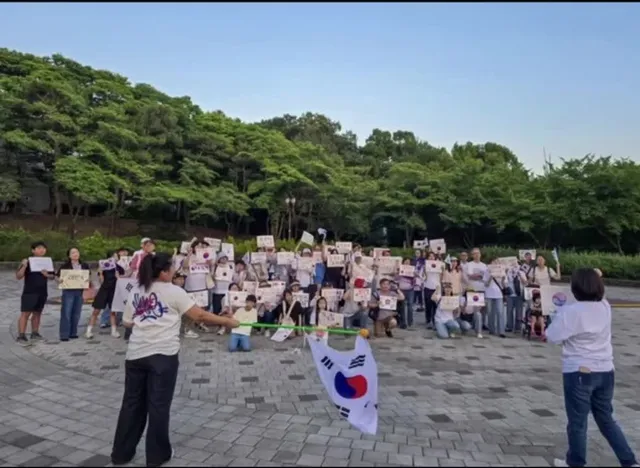 이번주는19일 금요일 저녁8시 분당구청이야!
함께 해줄꺼지?