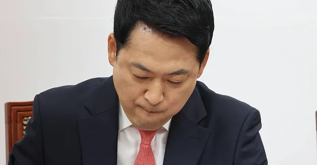 장동혁, 김민석·정청래에 “목소리만 높일 게 아냐, 당장 만나 특검·재...

6·3 지방선거서 발생한 투표용지 부족 사태 관련 발언