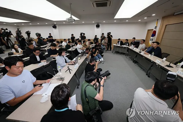 잠실시위 11일째, 체육회는 공권력 행사요청…전한길은 선관위 고발(종...

(서울=연합뉴스) 양수연 윤민혁 이의진 기자 = 6·3지방선거 투표