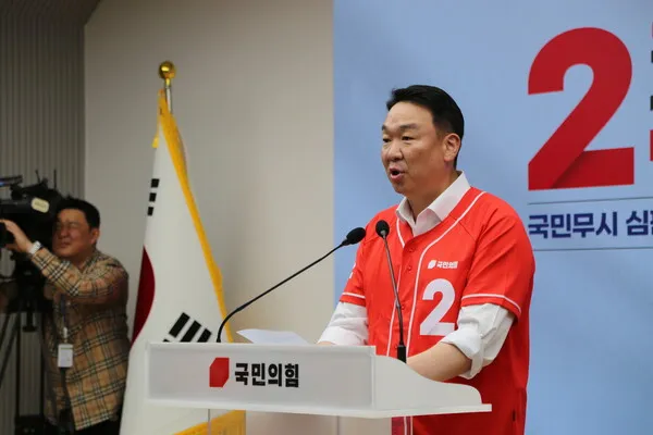 정희용 "장동혁 흔들 때 아냐…거대여당 견제가 먼저"

[더퍼블릭=오두환 기자] 국민의힘 정희용 사무총장이 6·3 지방선거 이후 당 안팎에서 제