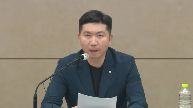 유승민 대한체육회장, 체육 단체 행정 마비에 법적 대응 검토

지난 3일 지방 선거 이후 올림픽공원 핸드볼경기장 일대에서 이어지고 있는 집회와 