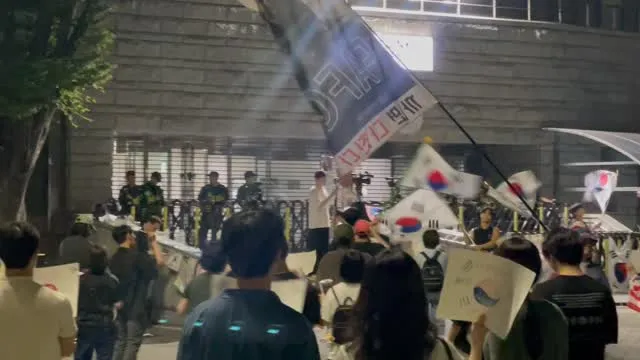 6월 15일 09:20
부정선거! 재선거! 당일투표! 수개표!
