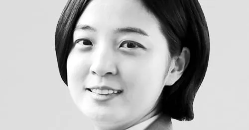 [류호정의 톱밥 먹는 중입니다] [23] 청년이 바라는 건 ‘그냥 공정’

류호정의 톱밥 먹는 중입니다 23 청년이 바라는 건 그냥 공정