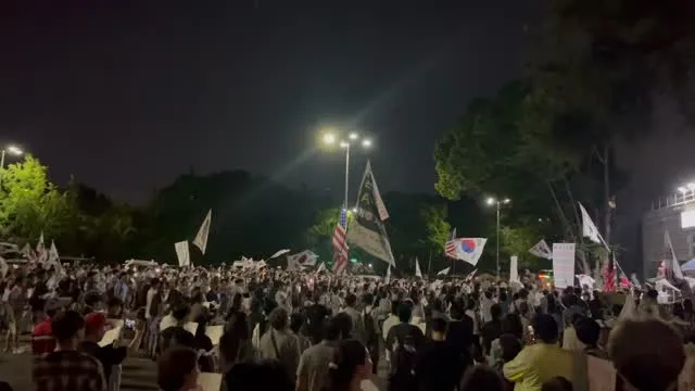 대한민국 만세🇰🇷🇰🇷🇰🇷🇰🇷🇰🇷
머지않아 진짜 기쁜 마음으로 외칠 수 있길
2026. 6. 15.