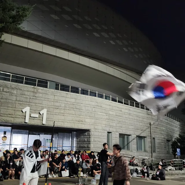 살수차 대비 21세기 스크럼
강제해산은 보통3~4시전후