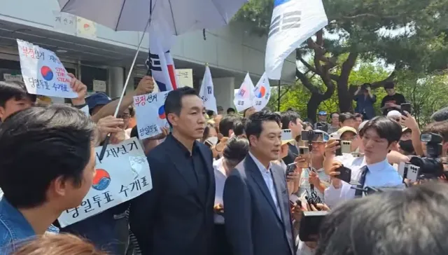 그냥 이용하면 되는거 아닙니까 

뭔 의도가 있을꺼니 저쩌니 뇌빠진소리를 하세요

의도가 있든 없든 안온사람들 보다는 나은거 아닙니까

결국 와
