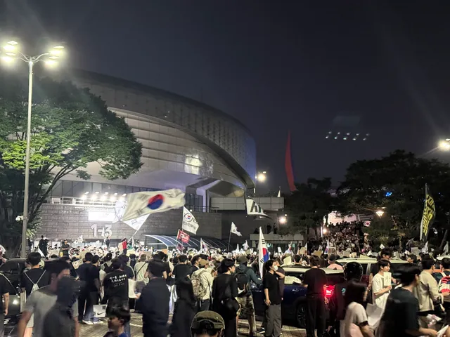 죄송합니다 먼저 들어왔습니다
올림픽에 계신 모든분들, 가실 예정이실 분들
입구 잘 부탁드립니다 🇰🇷