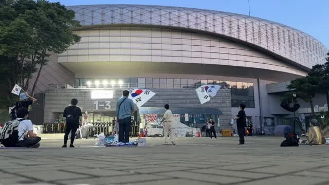 6/17 04:47 오늘 올공의 애국가는 조금 슬프게 느껴졌네요. 항상 마무리는 아시죠? 대한민국 만세🔥 
올공 만세🔥

인류애가 떨어질 땐