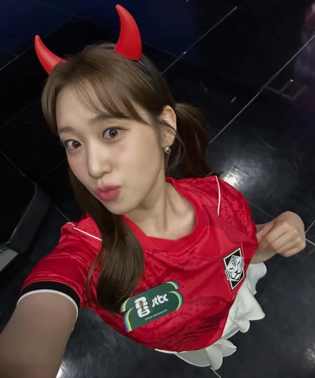 체코전 월드컵 2:1 역전승❤️‍🔥

대한민국 축구국가대표팀 파이팅🔥
멕시코전, 남아공전도 가즈아👊🏻

숨은 포인트 찾아보세요〰️
힌트: