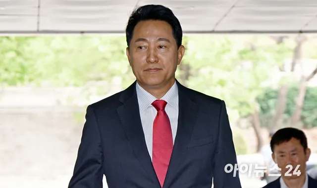 오세훈 "장동혁 지도부, 수명 다해...의총에서 거취 논해야"

오세훈 서울시장이 "장동혁 지도부는 수명을 다했다"며 의원총회에서 장동혁 국민의