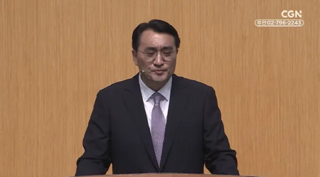 이재훈 목사 “부정선거 재선거 외치는 젊은이들에 응답해 달라”

온누리교회 이재훈 목사가 지난 6월 14일 주일예배에서 나라와 민족을 위한 기도