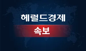 [속보] “다 죽여버리겠다”…잠실개표소 시위 현장서 30대 흉기 위협하...

[헤럴드경제=최원혁 기자] “다 죽여버리겠다”…잠실개표소 시위 현