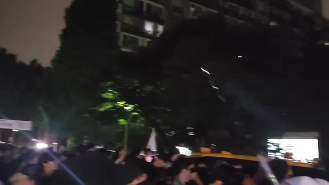 올림픽로 4길 42 우성아파트 17동 앞입니다!!!
 am 4시