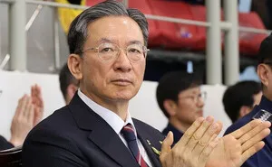 [정치家] 정성호 법무부 장관 ⑤ㅣ 참정권 수사·불법 시위 엄단…검찰...

● 2026-06-16정성호 법무장관 "올림픽공원 시위 불법행위 엄