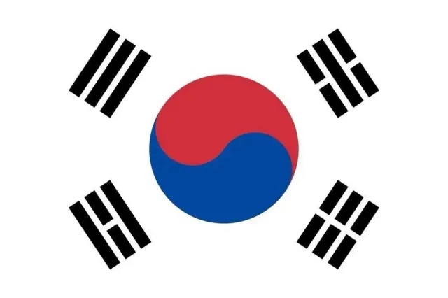 난 태극기 진짜 이쁘다고 생각하는데?! 
대한민국에 태극기 진짜 잘 어울려
태극기야!!!! 대한민국이 아프다...
미안해ㅠㅠ