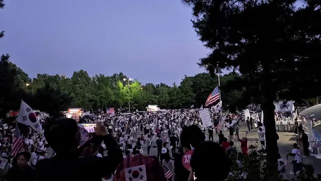 2026.06.18 20:05 올공 1-3 실시간
참정권을 보장받지 못한 국민들의 애국가 제창
멸공입니다 🇰🇷🇱🇷