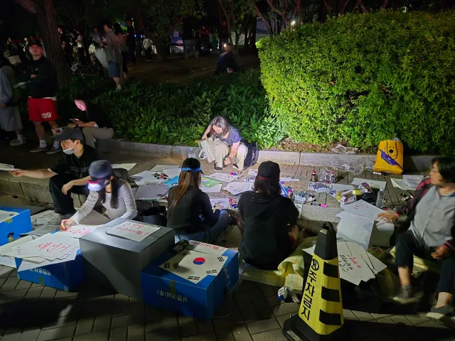 빨간약을 다시 먹게 해준 선관위 고마워.
그리고, 오늘의 분노를 잊지 않을께.
자유대한민국 반드시 되찾는다!