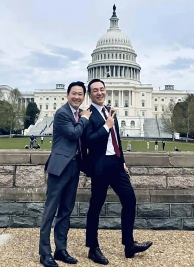 부정선거 협상 중이라서 아직 성조기 못든답니다🇰🇷🇺🇸