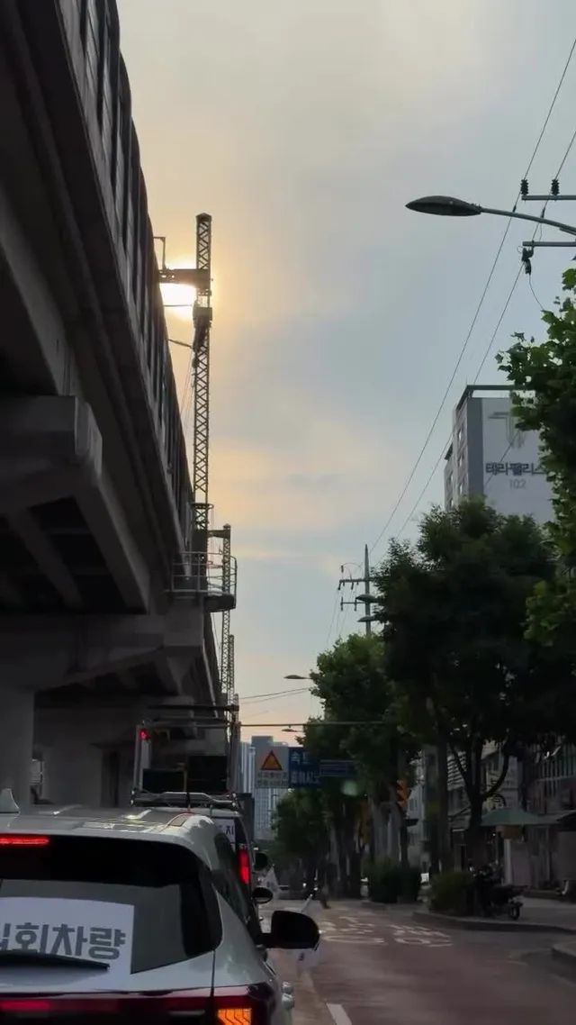 부정선거! 재선거!
당일투표! 수개표!

동네 소문내고 다니는 중🚘🚗

모르던 사람이면 깨닫고 인지할 수 있기를
알고있던 사람이면 경각심을 