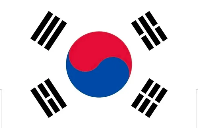 아침마다 올공에서 운동하고
오는 단골 환자분이 오늘 올공에 [사전선거폐지+ 공인인증서로 투명한 전자투표 도입] 홍보물이 붙은거 봤다는데 현장에 