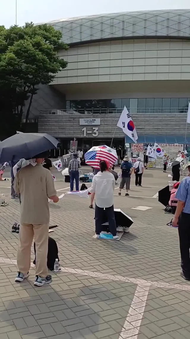 같이 외쳐봅시다 대한민국의 정상화를 위하여
부정선거 재선거 당일투표 수개표