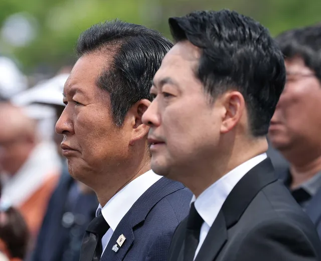 두 사람 모두 연임 도전? "적대적 공생으로 당 장악력 높여갈 것"

그렇게 야심이 강할 줄 몰랐다. 하지만, 그들은 당선 직후부터 폭주하기 시