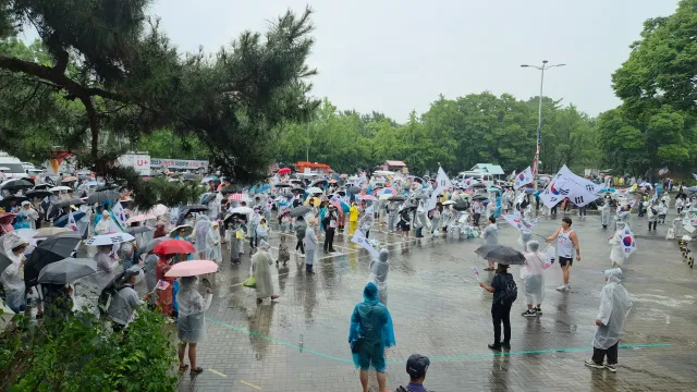 비가 와도 우릴 막지 못해☆