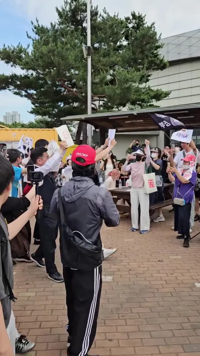 실시간!!
전한길쌤 올림픽공원 오심!