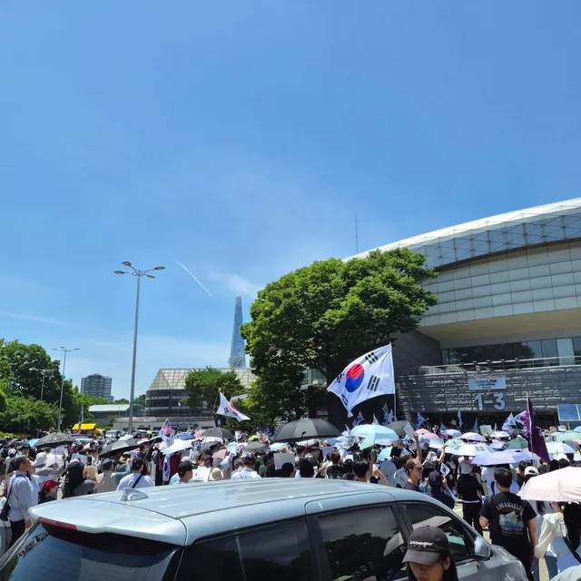 많이. 모이고있다. ~~