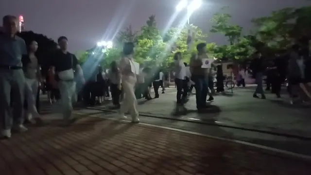 나 왜 눈물이 나지? 
어제도 왔다갔는데... 
진짜 국민들이 많이 알게되었네 
선관위의 만행을... 
다들 너무 고맙다 ㅠㅠ