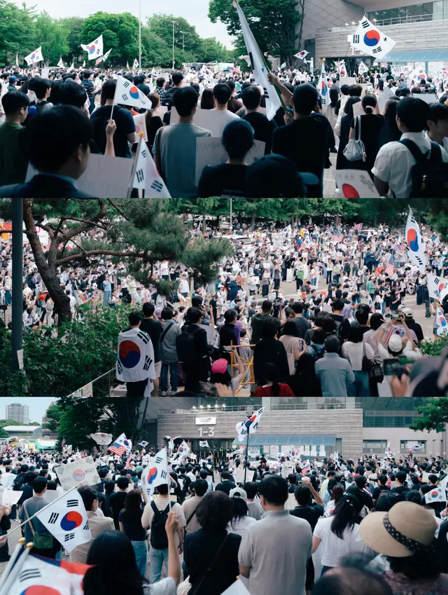 올림픽공원 기록 

대한민국을 사랑하고 걱정하는 사람들이 모인 곳 

#올림픽공원 

평일 오전~낮은 다들 출근하느라 사람이 많이 빠지지만
이 