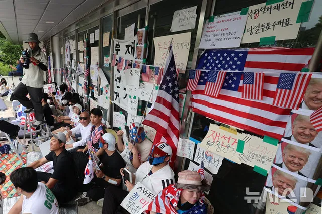 드라마 촬영 취소·핸드볼대회 무산…잠실 봉쇄에 '줄줄이 불똥'

[서울=뉴시스]신유림 기자, 석정은 인턴기자 = 6·3 지방선거 투표용지 부족 