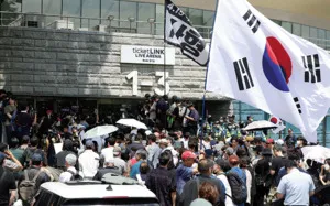 온라인 커뮤니티가 만든 새 키워드…'부정선거' 아닌 '참정권'

지난 6·3 지방선거 투표용지 부족 사태가 빠르게 공론화된 배경 중 하나는 온라