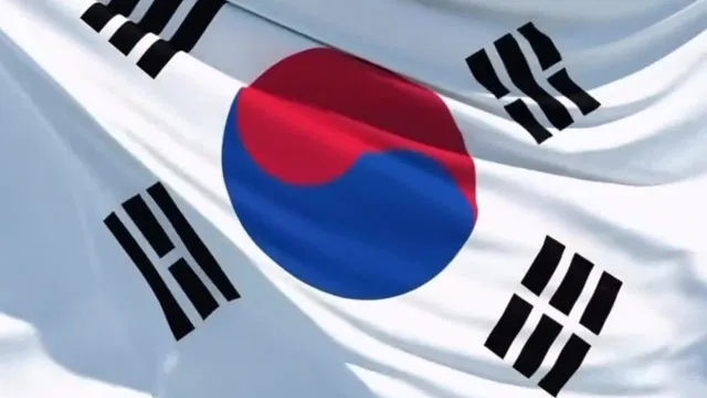 ［국회의원, 세비(歲費) 받을 자격 있나?］

국민의 삶은 벼랑 끝이다. 소상공인은 대출길마저 막혀 절망에 빠졌는데, 여의도의 시계는 거꾸로 흐