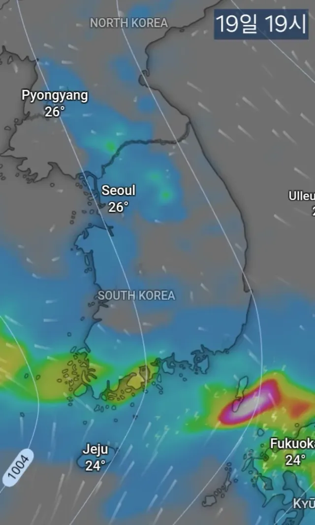 🌩️ 야구 날씨 - 6월 19일(금) 🌧️

요약 : 잠실/수원/대전 소나기 가능성, 창원 약한 비

중부지방은 하층에 따뜻한 공기가 유입되