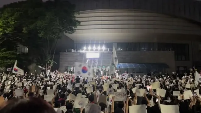 진짜 자랑스럽네
대한민국 만세🇰🇷
현장에 안온 사람은 모른다 얼마나 거대한지

대전에서 온 남자친구랑 다시 방문 💪🇰🇷