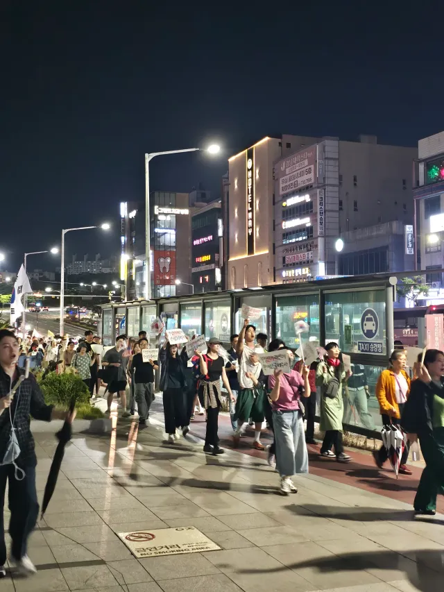 강원도에도 부정선거 외치는 곳이있습니다
백간공원 금요일 저녁7시반 계속합니다!
