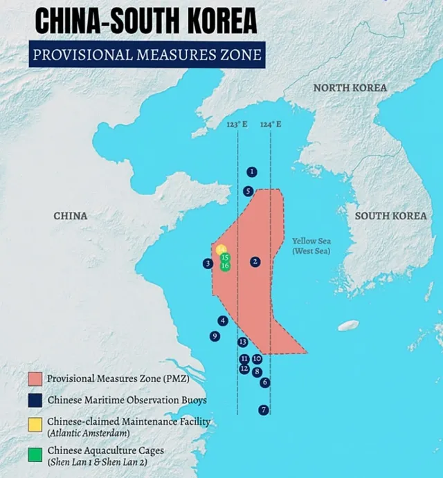 애들아. 우리 서해 구조물에도 관심을 가져야 해.

1. 한-중 간에는 아직 명확한 해양 경계 획정이 없음.

2. 그렇기에 양국은 겹치는 구역