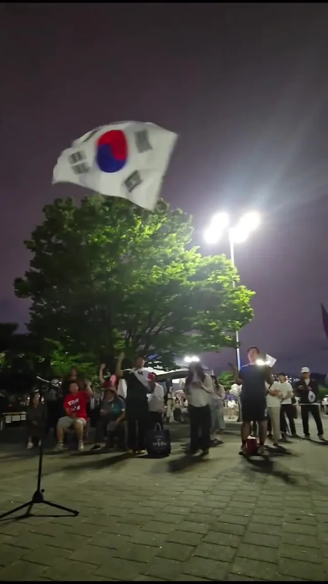 2026.6.20(토) 일 끝나고 올공 왔습니다.
2층에서 예배 드립니다.(주관: 사무엘 프레이즈)