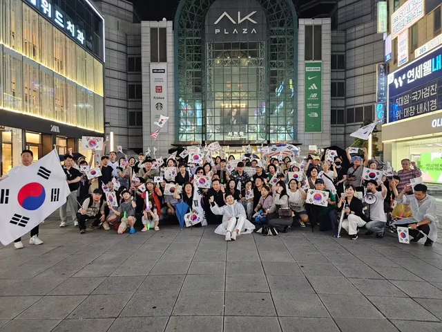 부정선거 재선거,
당일투표 수개표~

성남도 분위기가 고조되고 있습니다.
현재 대한민국 선관위는 양파와 같습니다.
까도 까도 계속 문제가 밝혀지